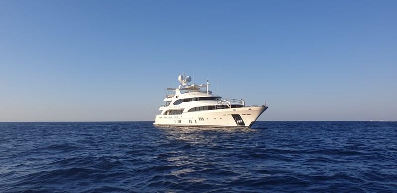 yacht Harmony III