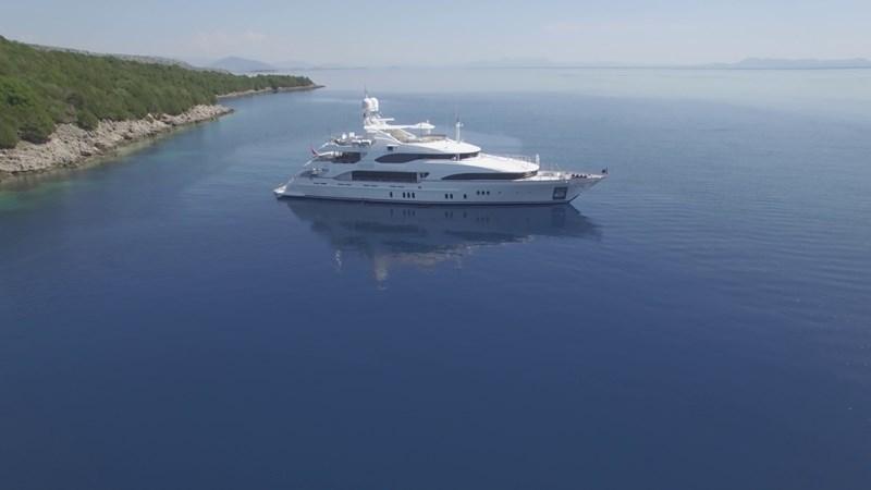 yacht Harmony III