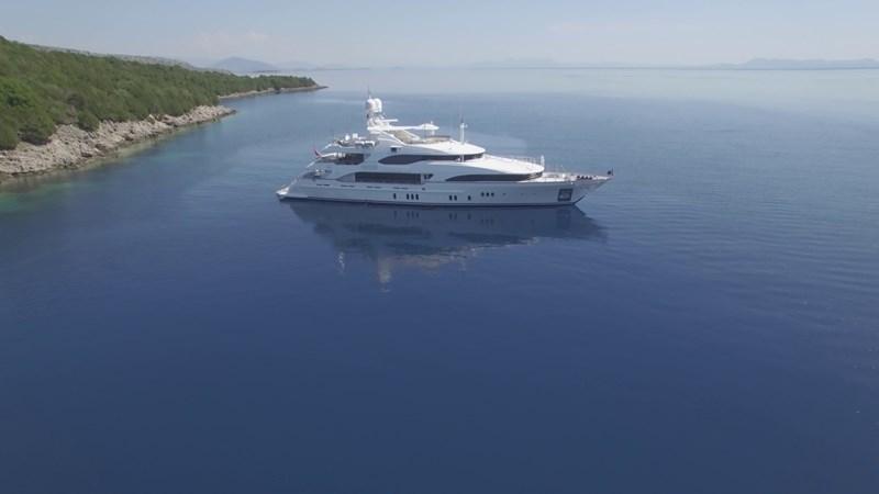 yacht Harmony III