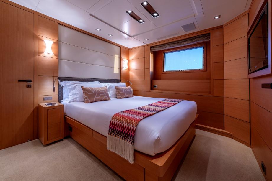 yacht Lady H