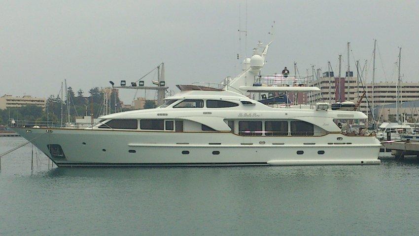 yacht La Bella Sara III