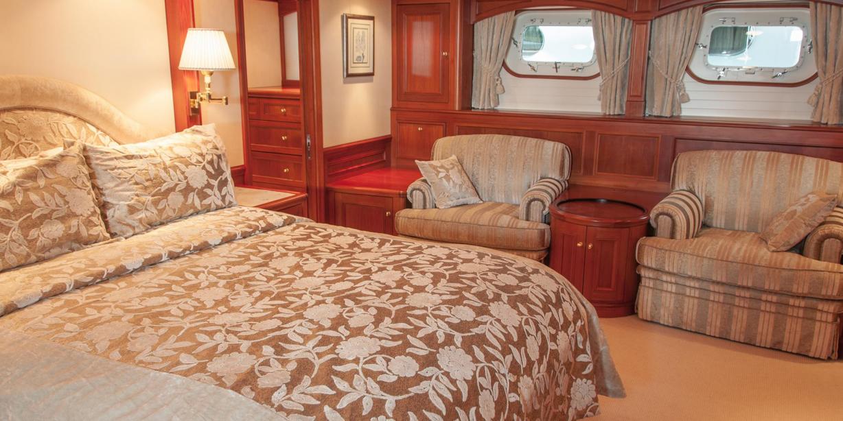 yacht Cassiopeia