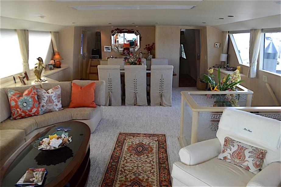 yacht Mon Sheri