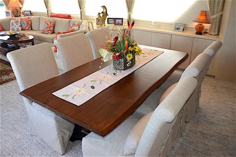 yacht Mon Sheri