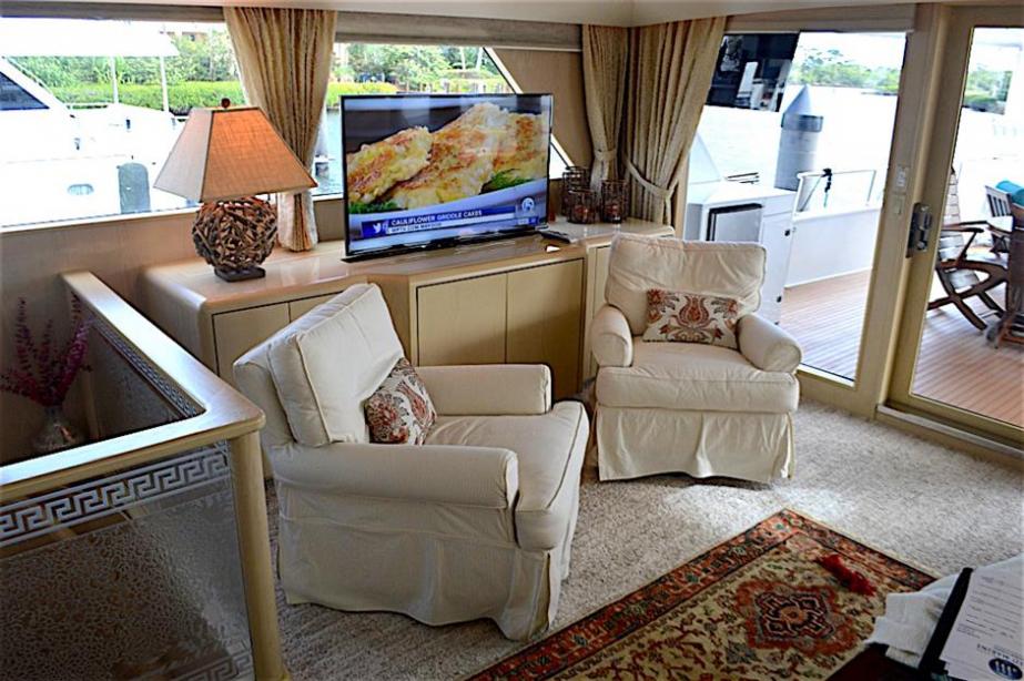 yacht Mon Sheri