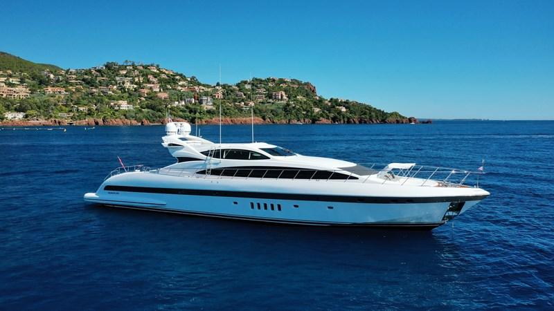 yacht Asim