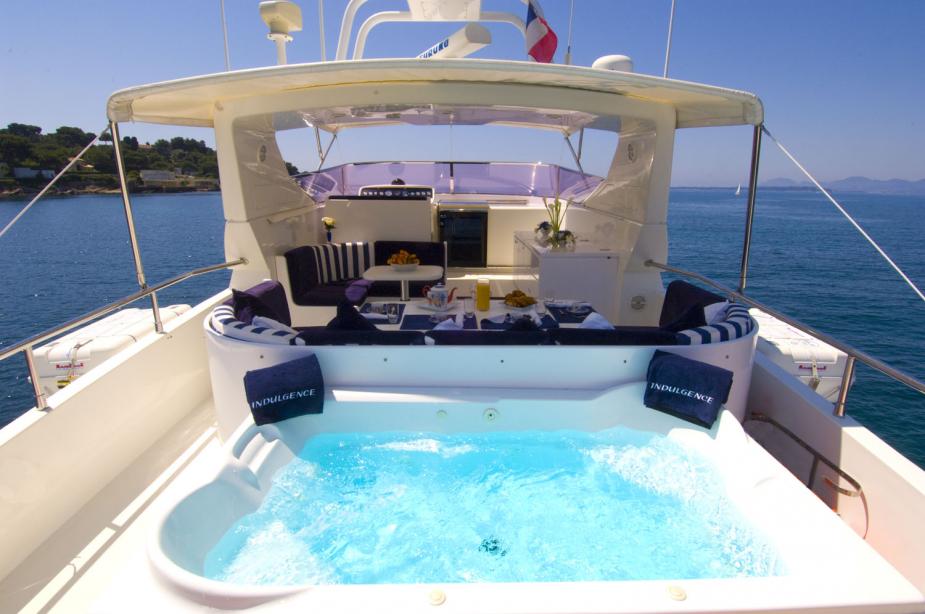 yacht Indulgence of Poole