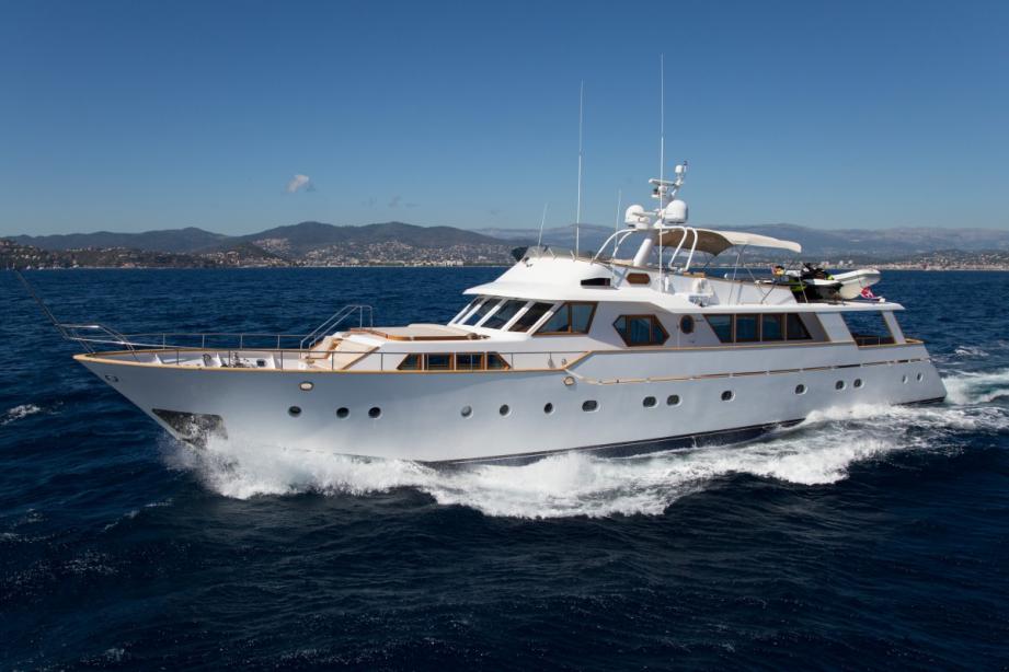 yacht Libertus