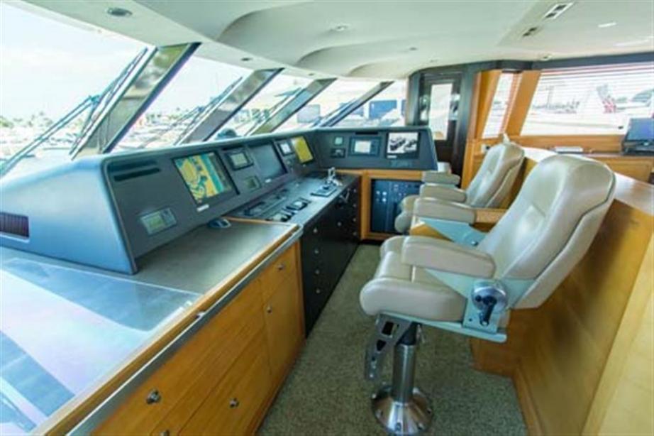 yacht Phantasma