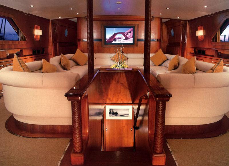 yacht Christianne B