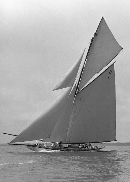 yacht Mariska