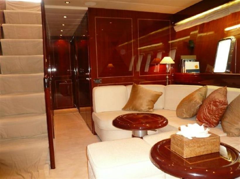 yacht Endurance