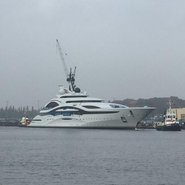 yacht Al Lusail