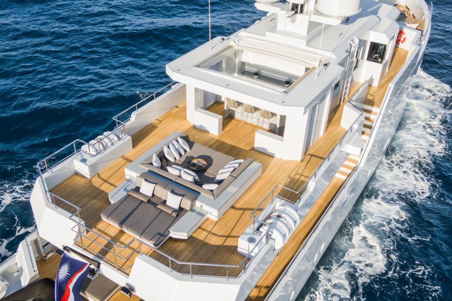 yacht S7