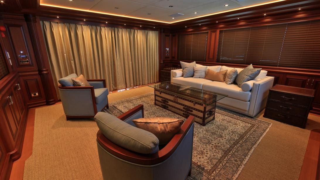 yacht Clarity