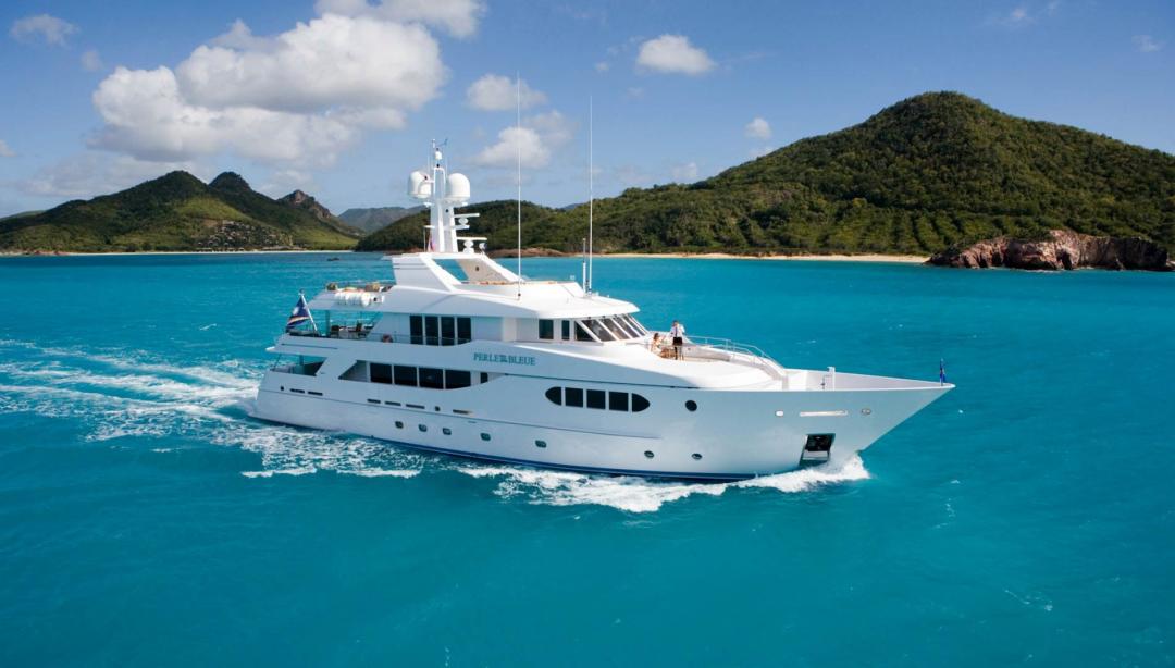 yacht Perle Bleue