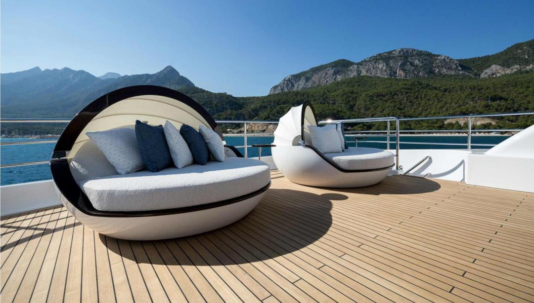 yacht Ruya