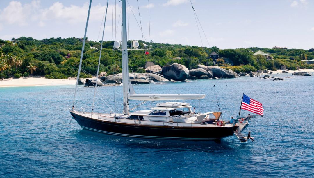 yacht Marae