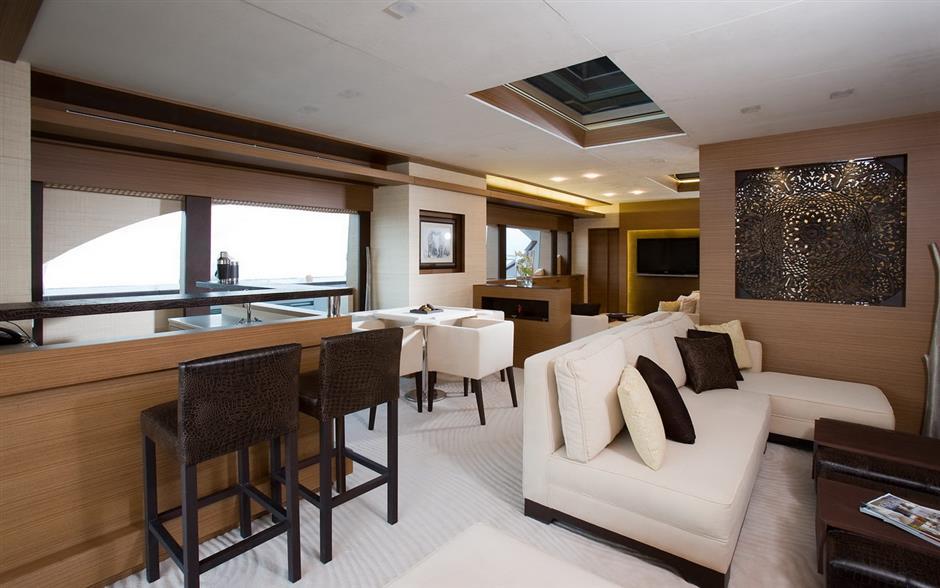 yacht Quantum H