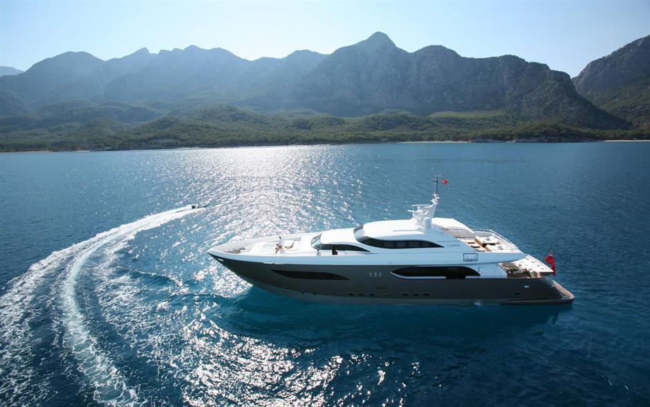 yacht Quantum H