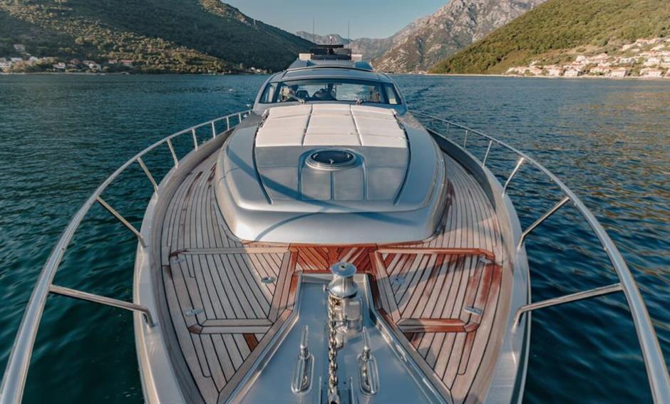 yacht Silver