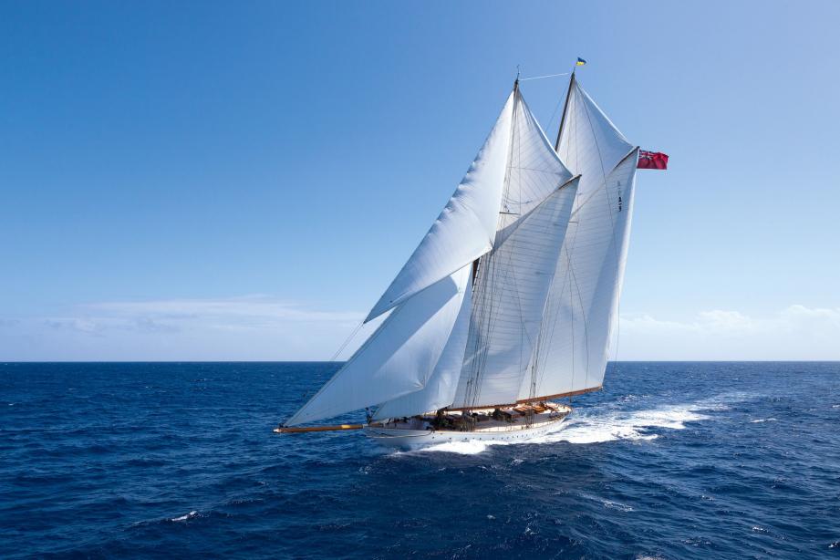 yacht Elena of London