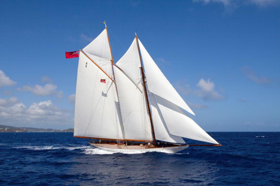 yacht Elena of London
