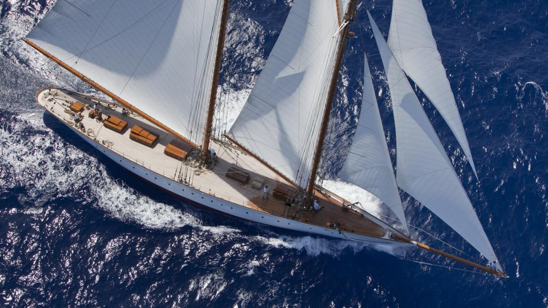 yacht Elena of London