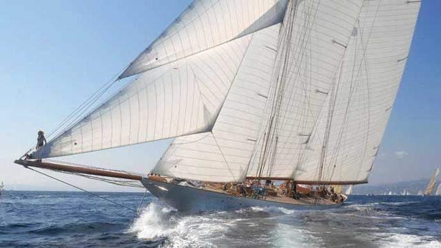 yacht Elena of London