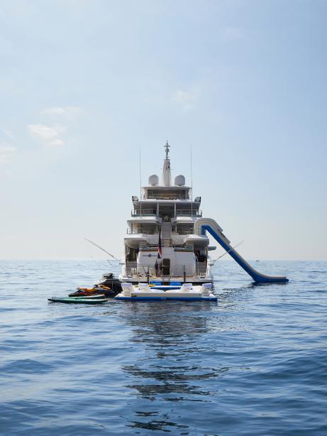 yacht Coral Ocean