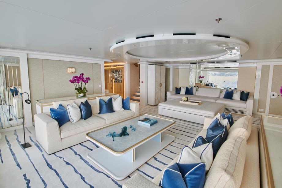 yacht Coral Ocean 