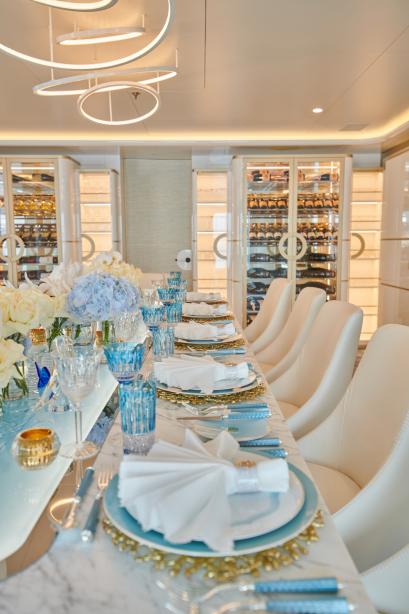 yacht Coral Ocean