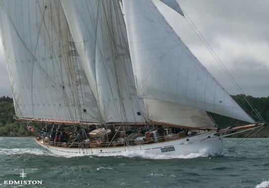 yacht Coral Of Cowes