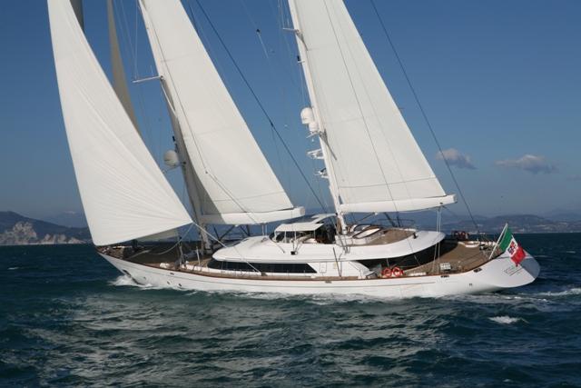 yacht Rosehearty