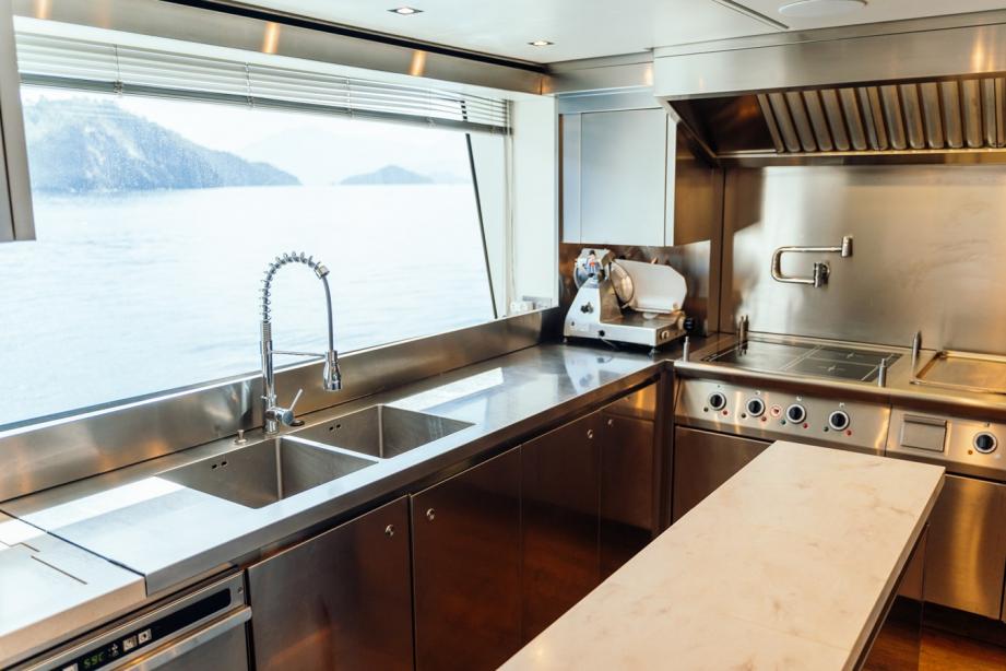 yacht KD