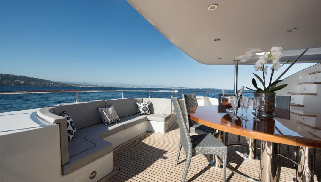 yacht Familybilt