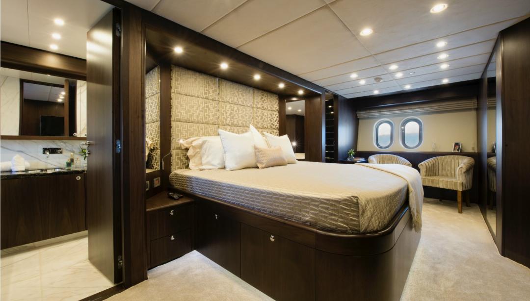 yacht Familybilt