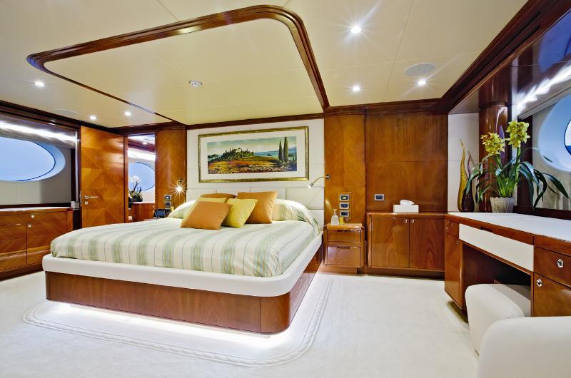 yacht Marina Wonder