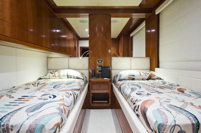 yacht Marina Wonder
