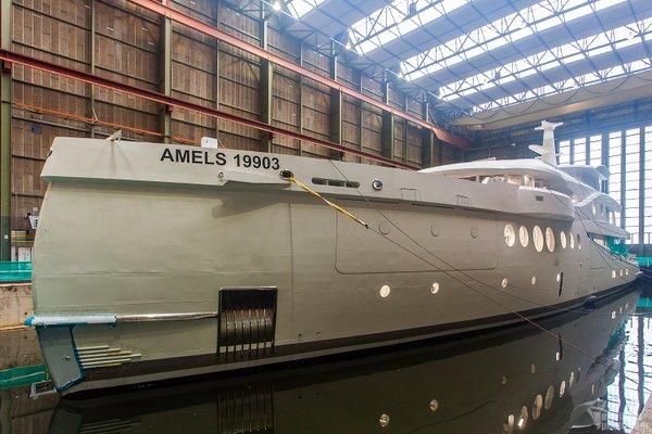 yacht Amels 19903