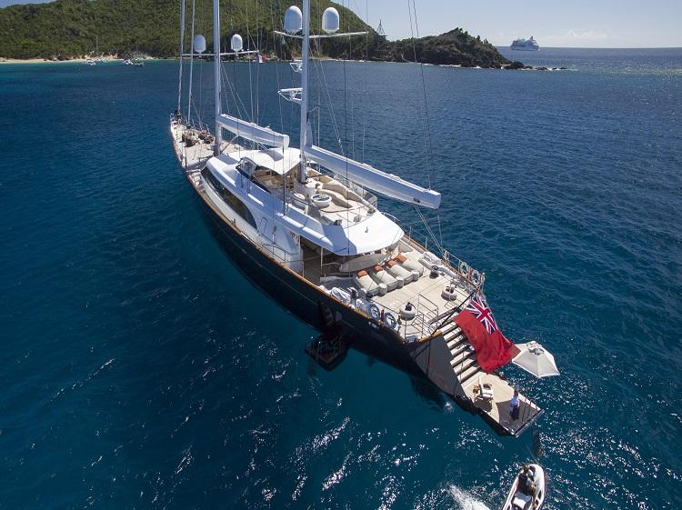 yacht Panthalassa