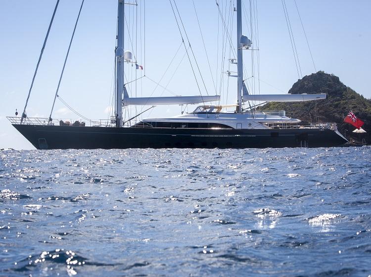 yacht Panthalassa