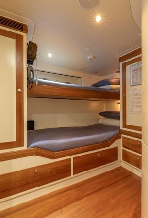 yacht Avalon