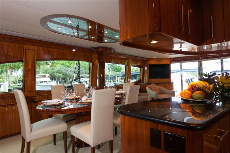 yacht Ocean View