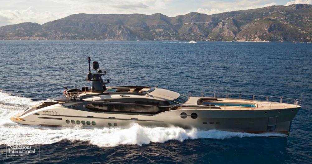 yacht DB9 52