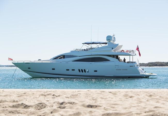 yacht Terraferma 