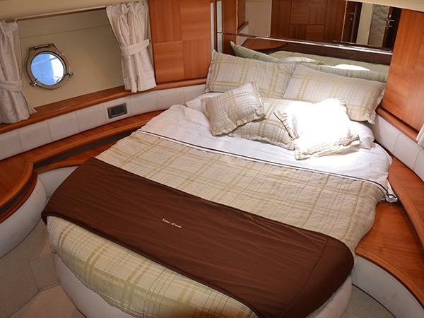 yacht Vista Arade II