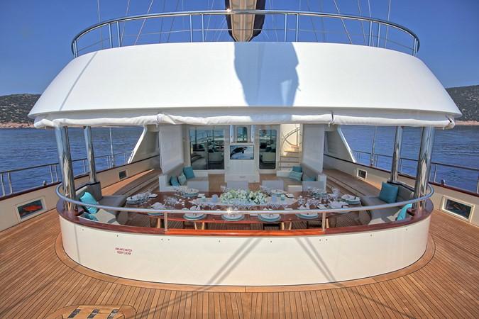 yacht Meira