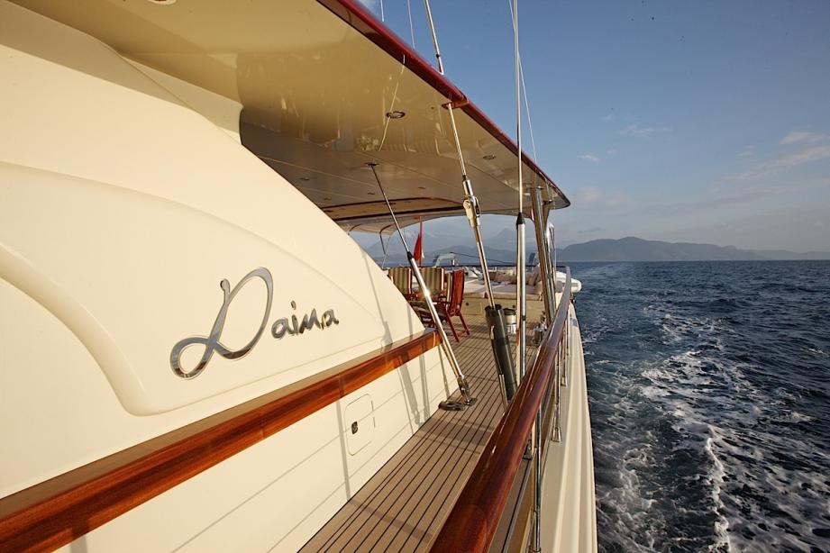 yacht Daima