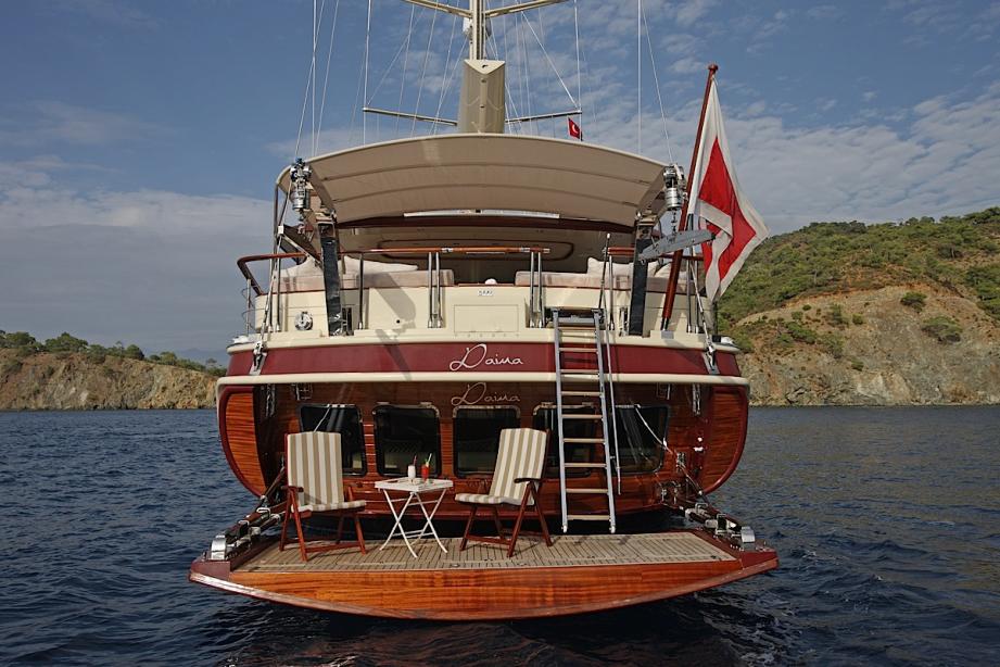 yacht Daima